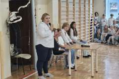 Do-zgromadzonych-zwraca-sie-p.-Marianna-opiekun-Samorzadu