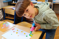 Franek-formuje-elementy