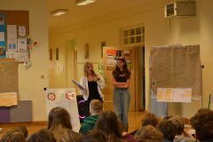 Magda-przy-mikrofonie