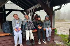 Usmiechniete-piatoklasistki