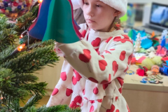 Wspolne-ubieranie-choinki-8