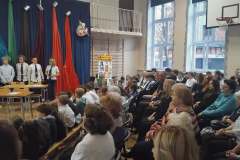 Uczniowie-kadra-i-emerytowani-Nauczyciele