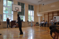 Igrzyska-sportowe-odbijanie-pileczki