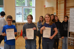 Przewodniczacy-klas-z-dyplomami-Karol-Mira-i-Stefan