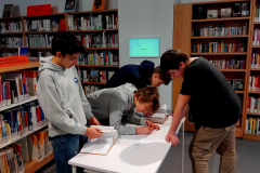 Wytezona-praca-z-ksiazka